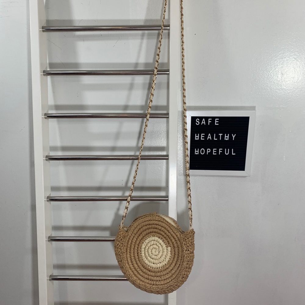 INC International Concepts Round Straw Crossbody Bag - Picture 2 of 7